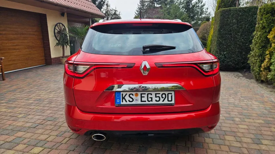 RENAULT Megane -