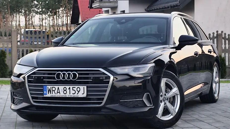 AUDI A6 -