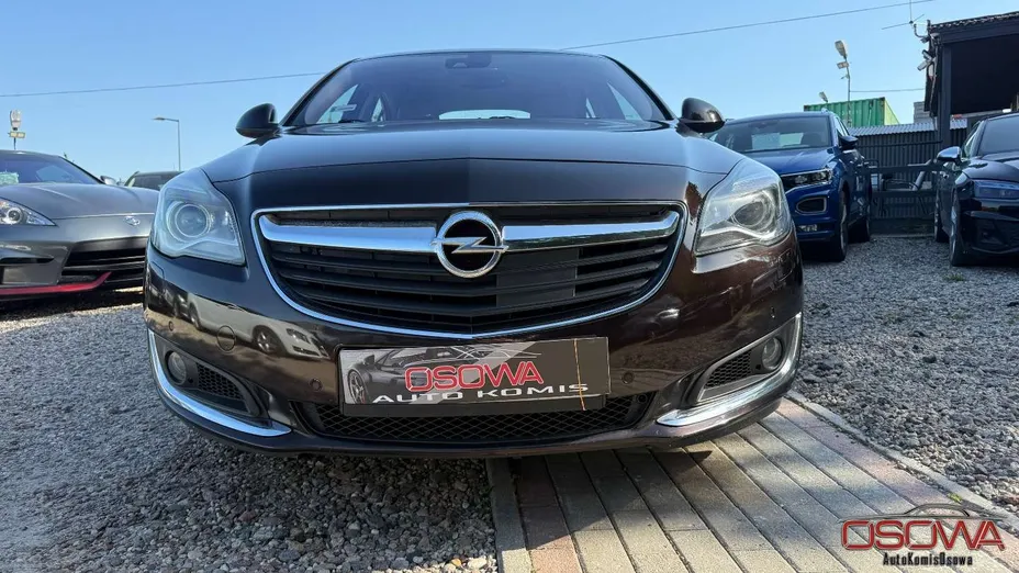 OPEL Insignia -
