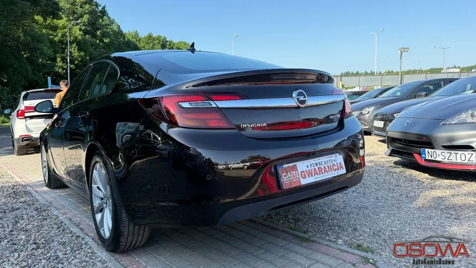 OPEL Insignia -