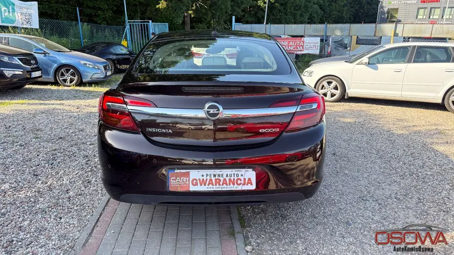 OPEL Insignia -