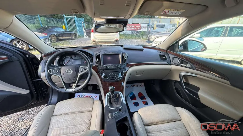 OPEL Insignia -