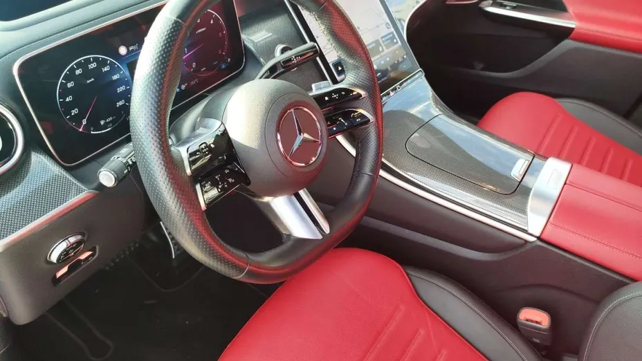 MERCEDES-BENZ GLC -