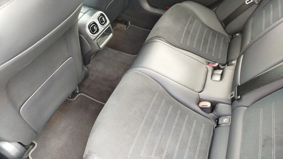 MERCEDES-BENZ C Klasa -