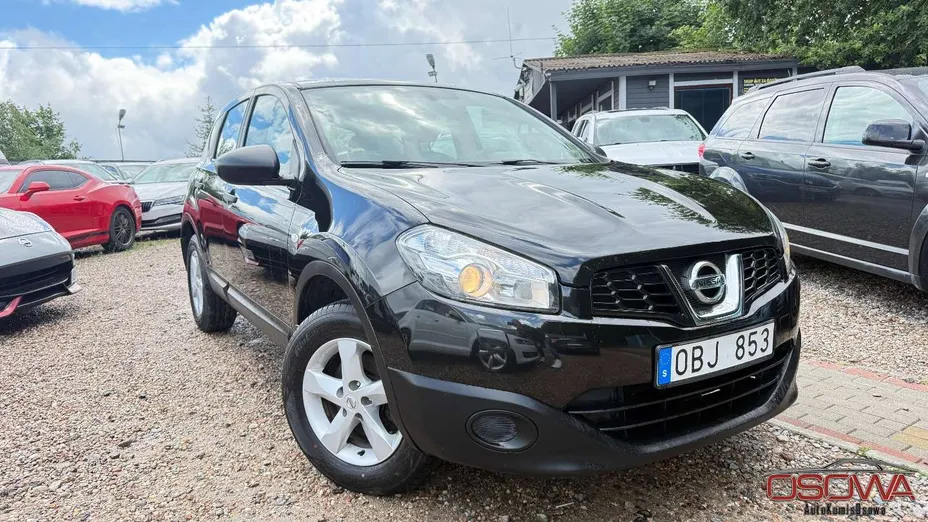 NISSAN Qashqai -