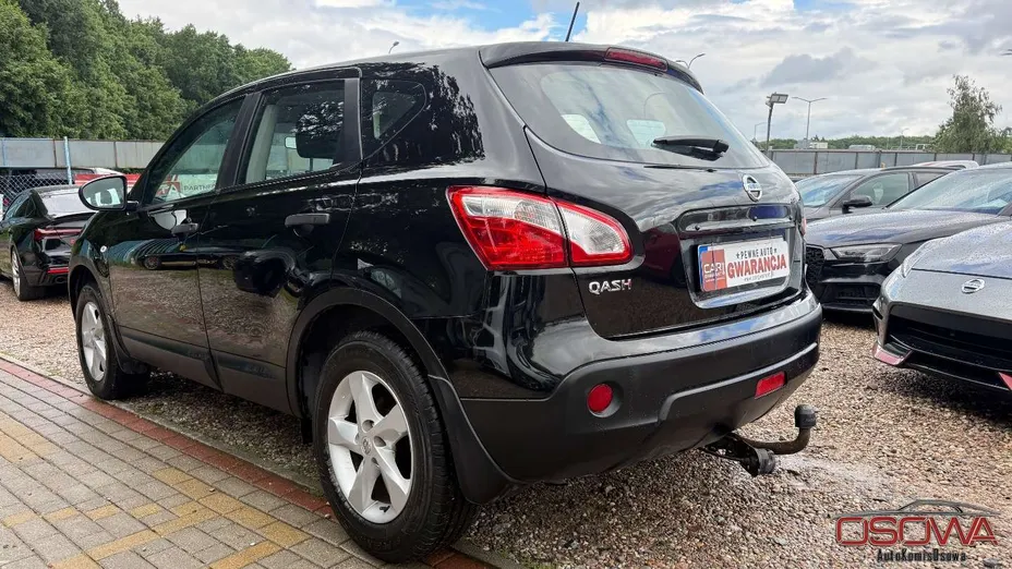 NISSAN Qashqai -