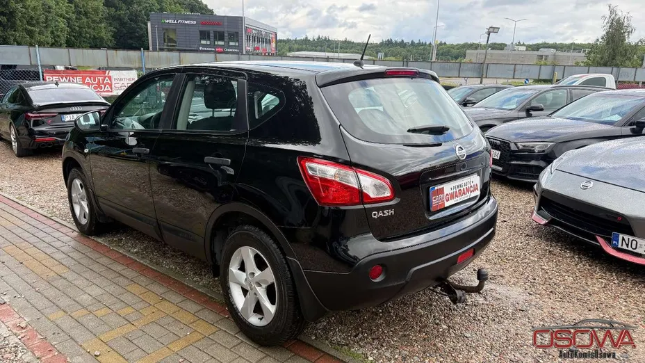 NISSAN Qashqai -