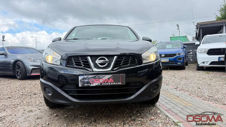 NISSAN Qashqai -