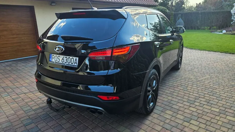 HYUNDAI Santa Fe -