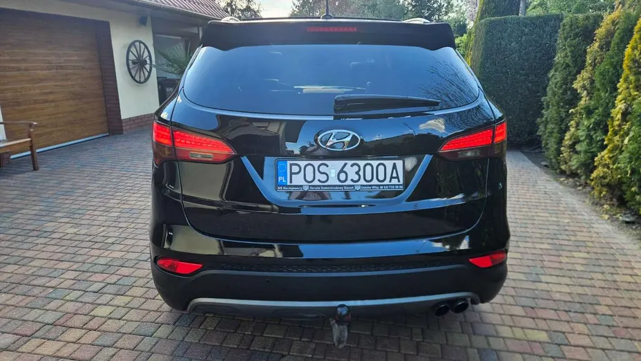 HYUNDAI Santa Fe -