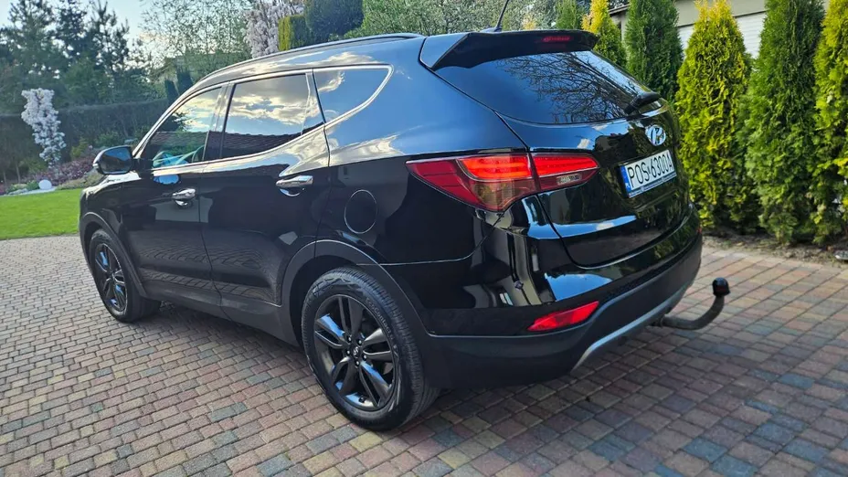 HYUNDAI Santa Fe -