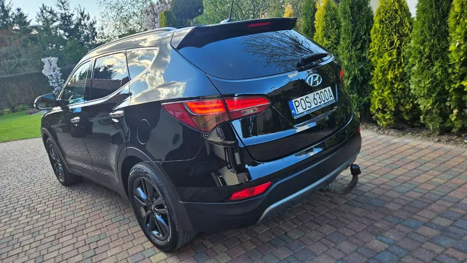 HYUNDAI Santa Fe -
