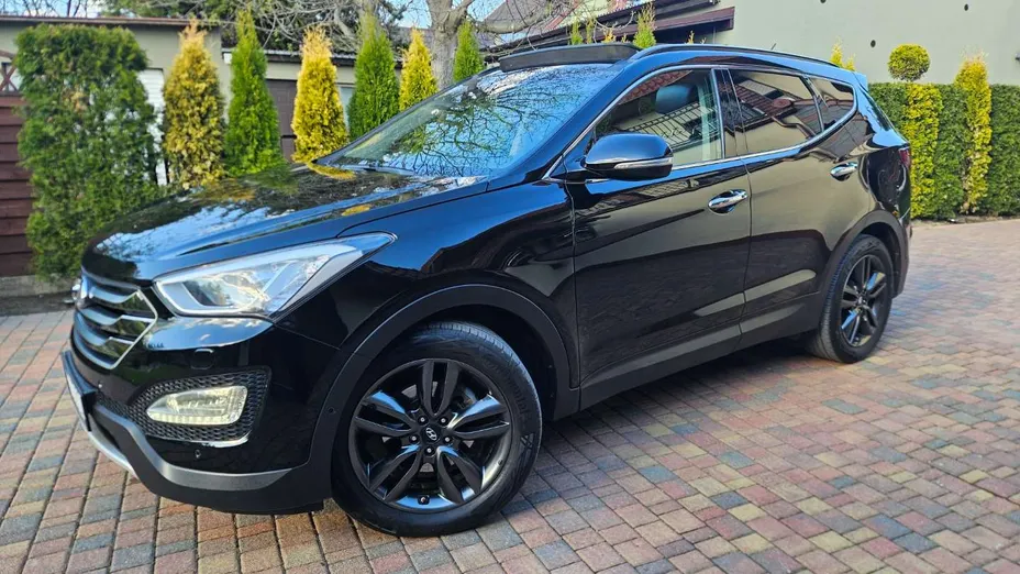 HYUNDAI Santa Fe -