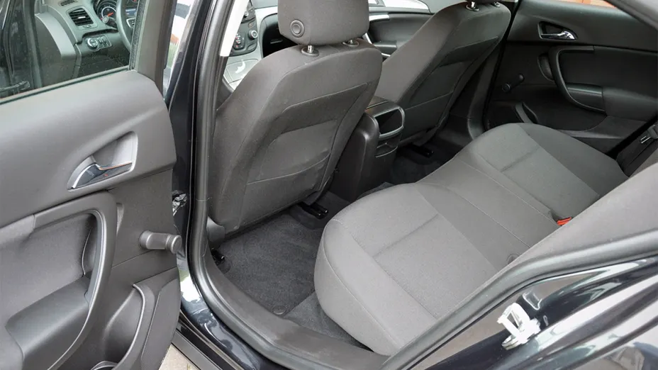 OPEL Insignia -