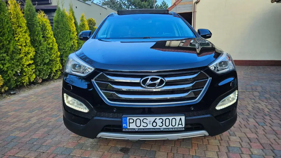 HYUNDAI Santa Fe -