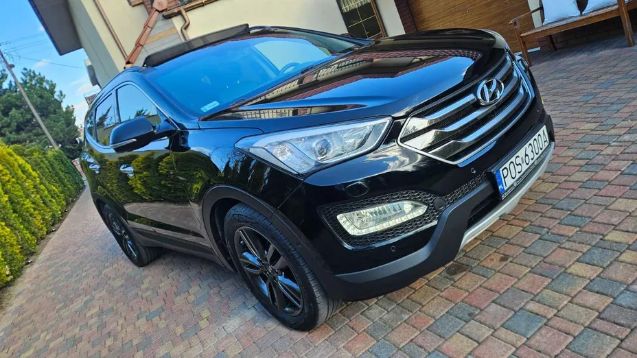 HYUNDAI Santa Fe -