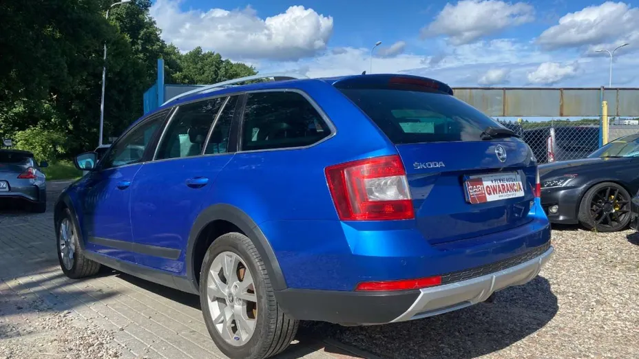 SKODA Octavia -
