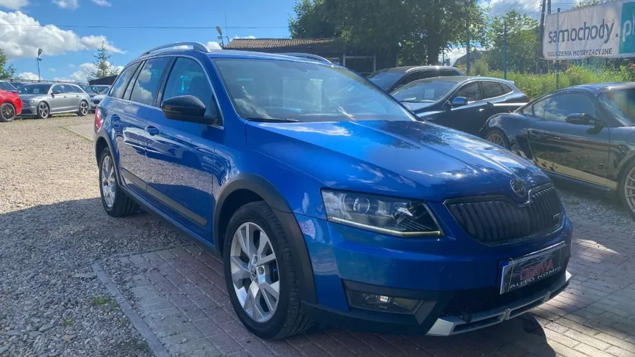 SKODA Octavia -