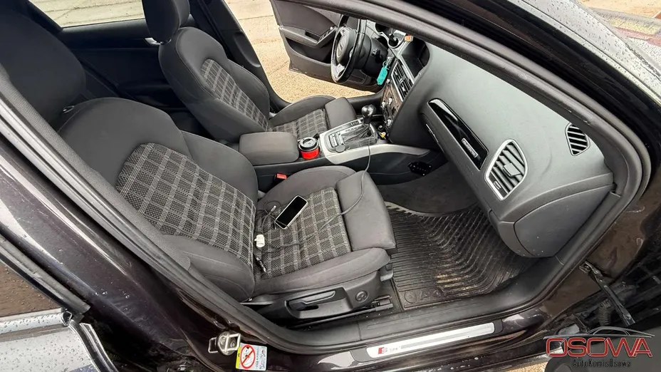 AUDI A4 Avant -