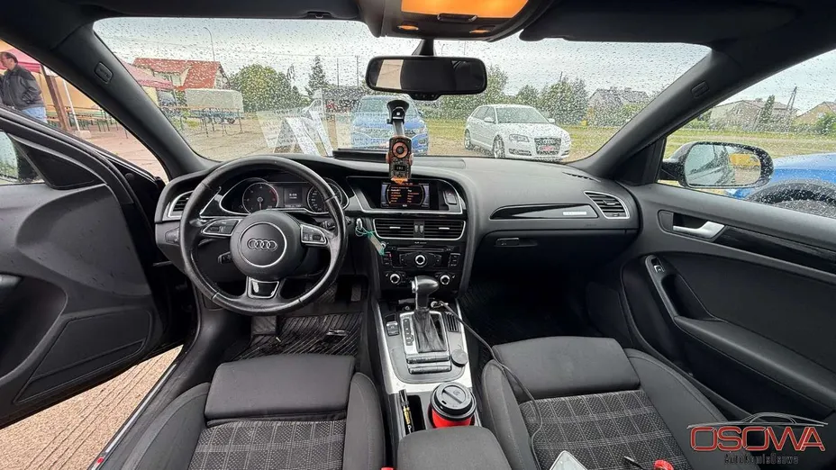 AUDI A4 Avant -