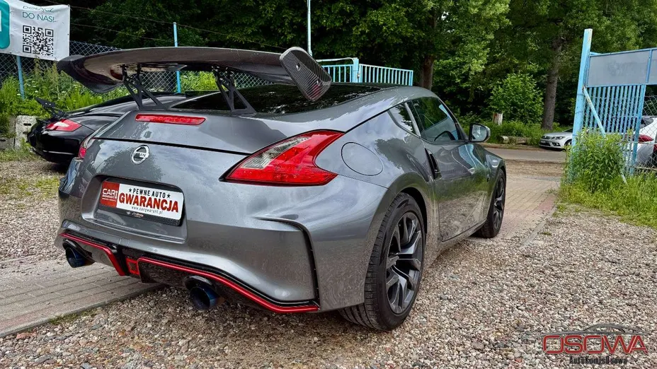 NISSAN 370 Z -