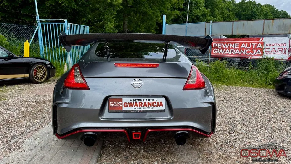 NISSAN 370 Z -