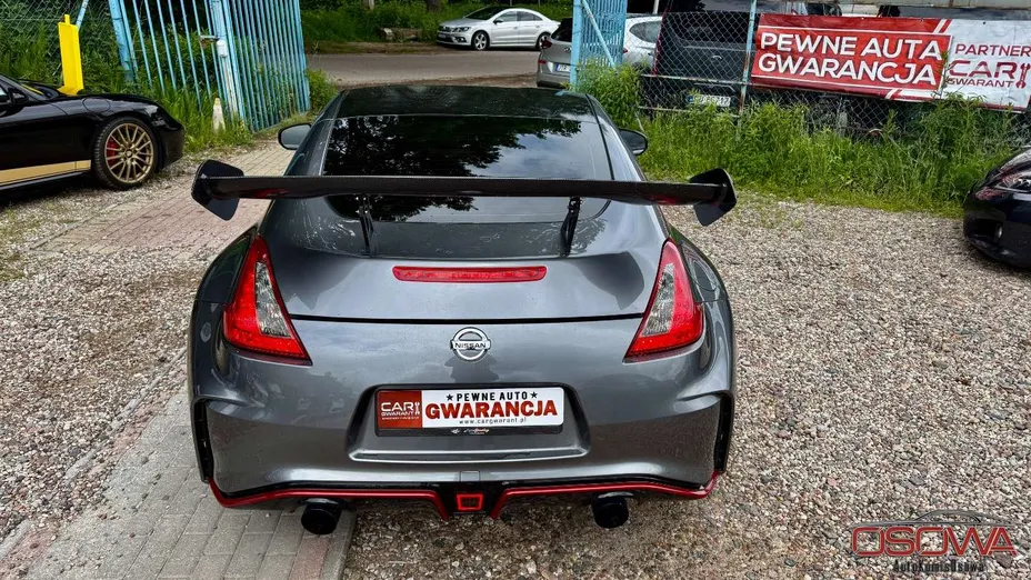 NISSAN 370 Z -