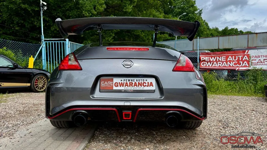 NISSAN 370 Z -