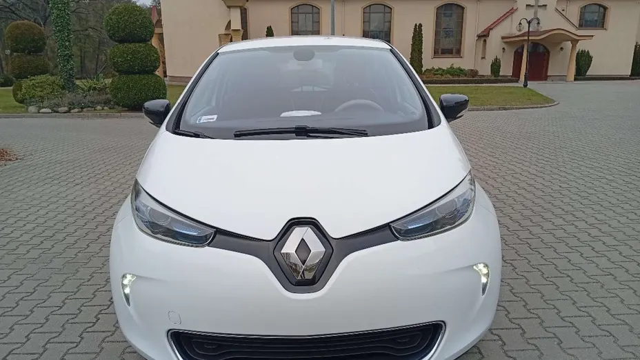 RENAULT ZOE -