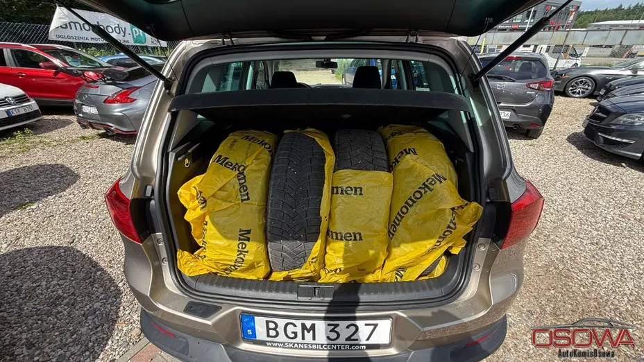 VOLKSWAGEN Tiguan -