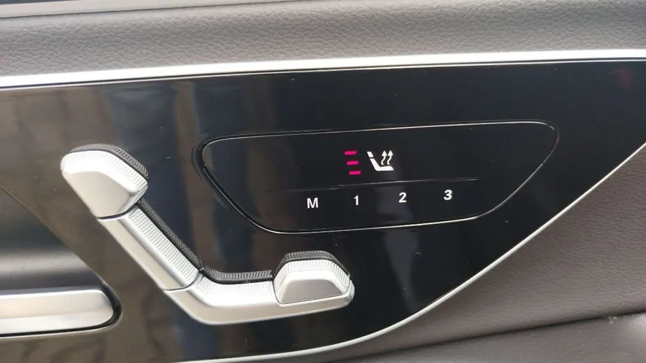 MERCEDES-BENZ E Klasa -