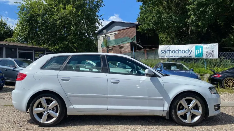 AUDI A3 Sportback -