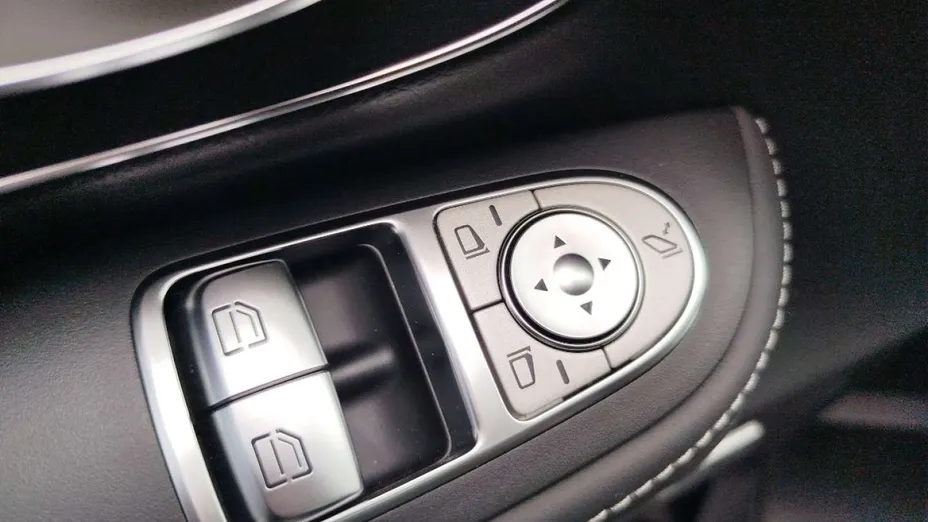 MERCEDES-BENZ V Klasa -