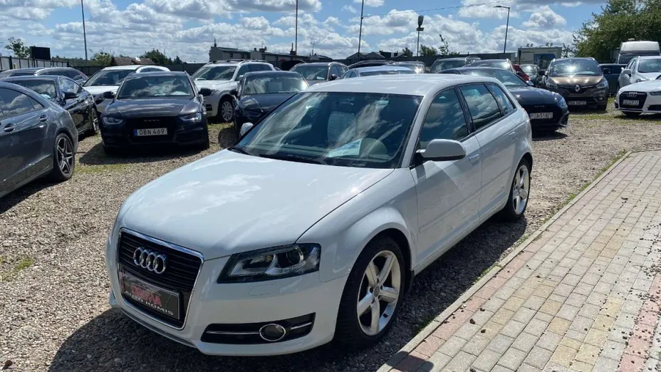 AUDI A3 Sportback -