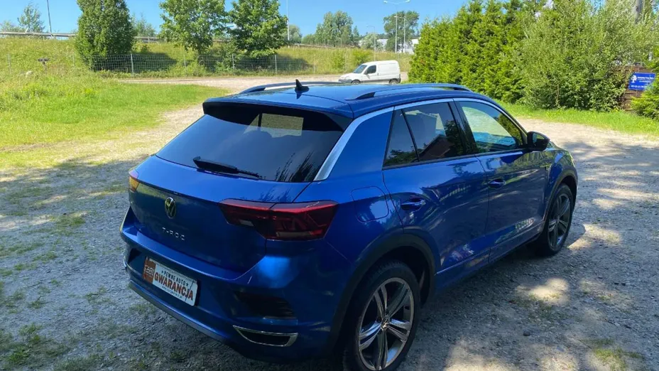 VOLKSWAGEN T-ROC -