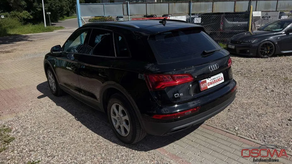 AUDI Q5 -