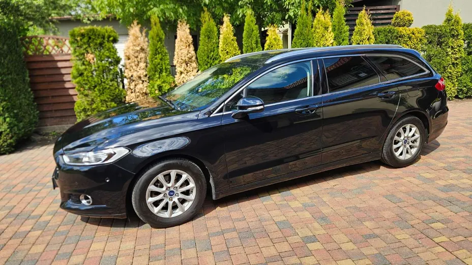 FORD Mondeo -