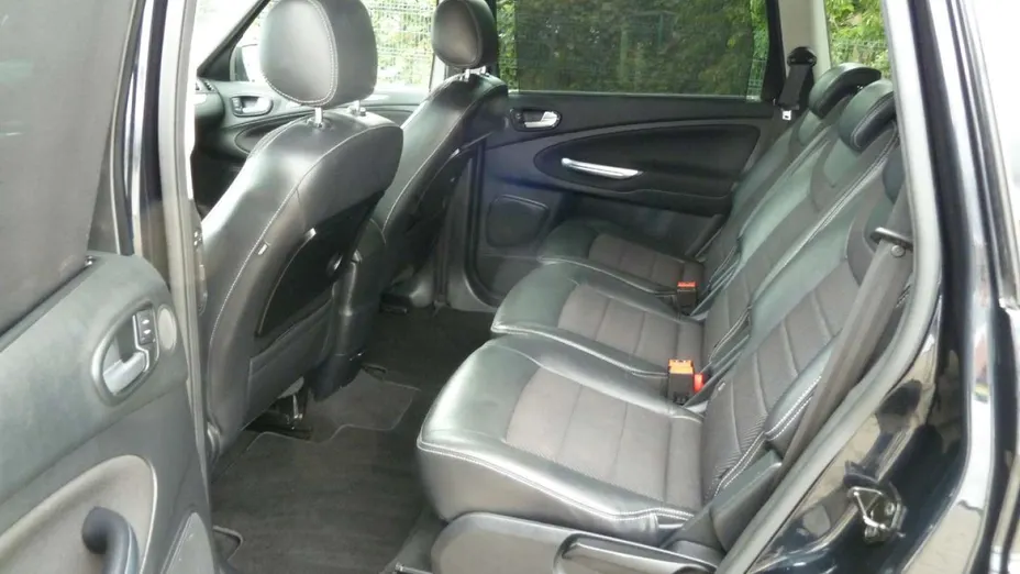FORD S-MAX -