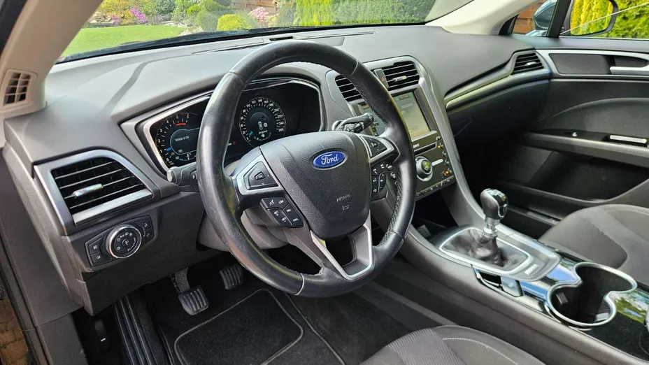 FORD Mondeo -