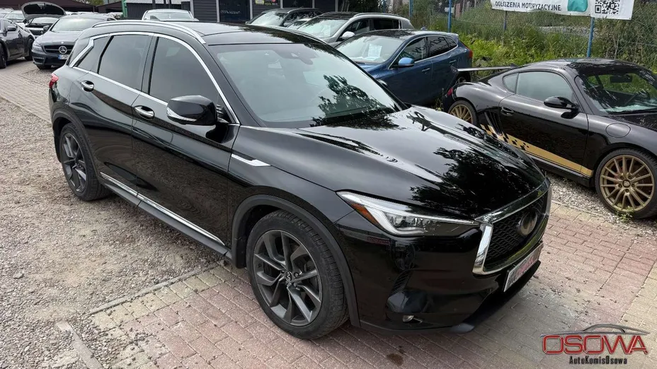 INFINITI QX50 -