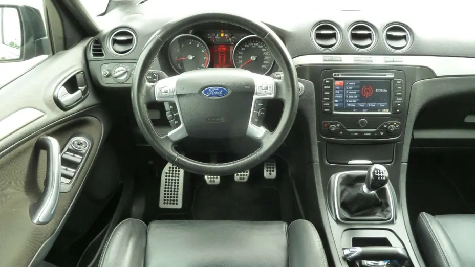 FORD S-MAX -
