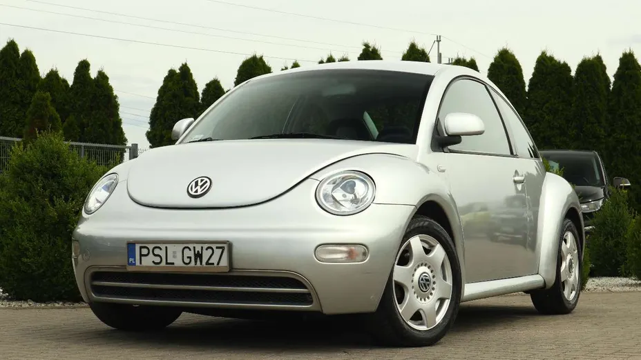 VOLKSWAGEN New Beetle -