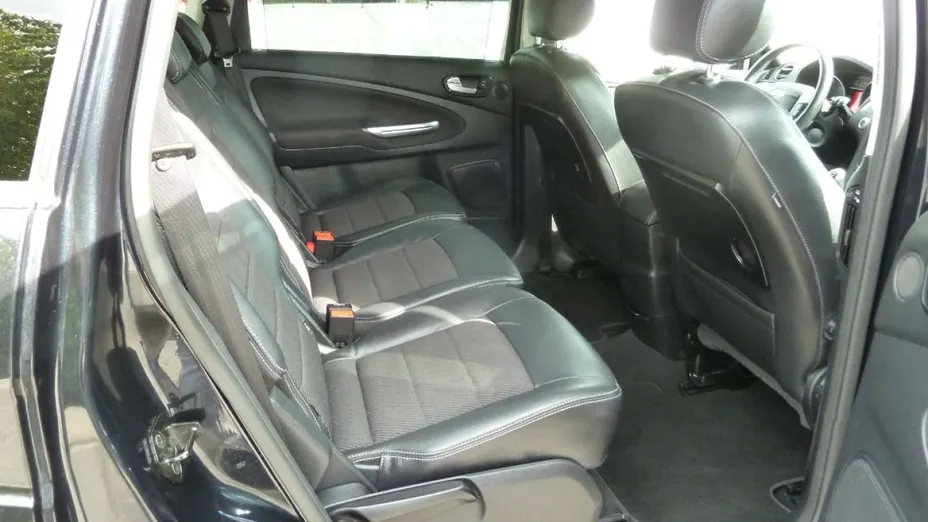 FORD S-MAX -