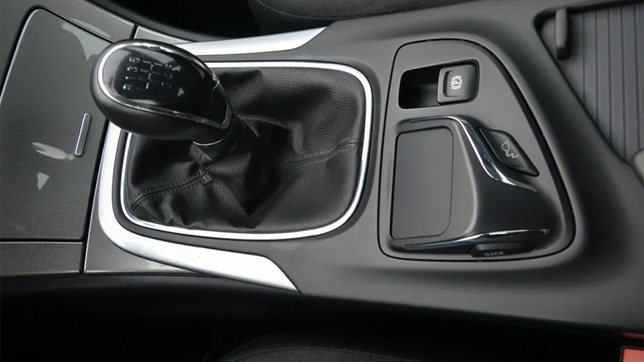 OPEL Insignia -