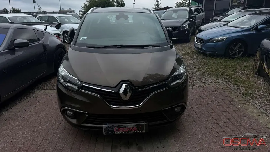 RENAULT Grand Scenic -