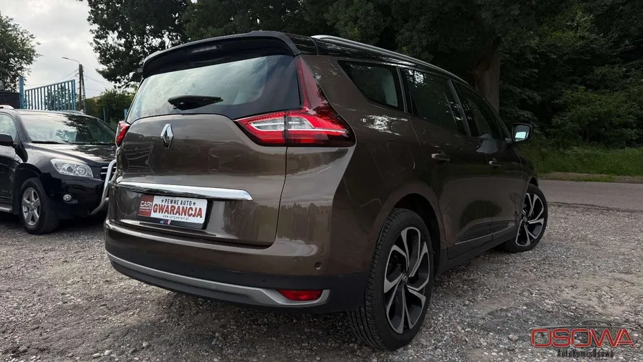 RENAULT Grand Scenic -