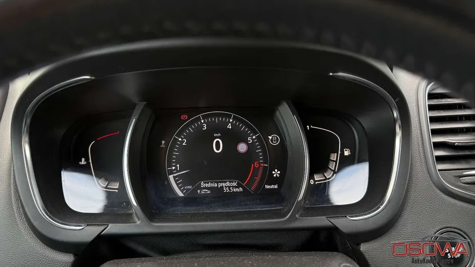 RENAULT Grand Scenic -