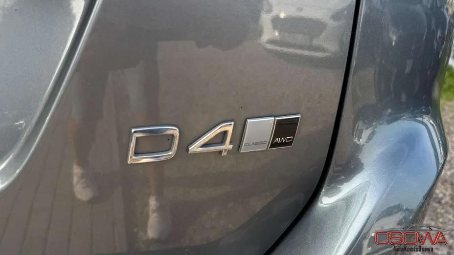 VOLVO XC60 -