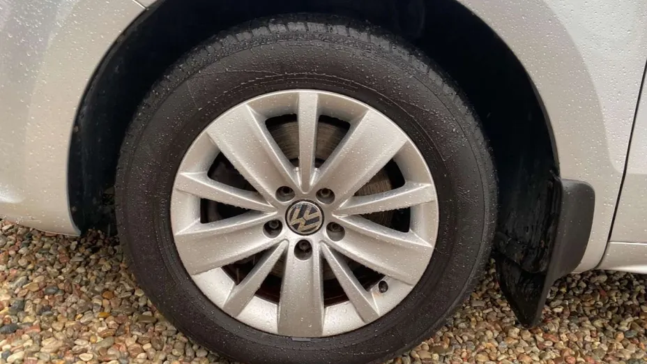 VOLKSWAGEN Sharan -