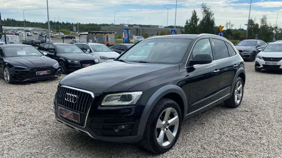 AUDI Q5 -